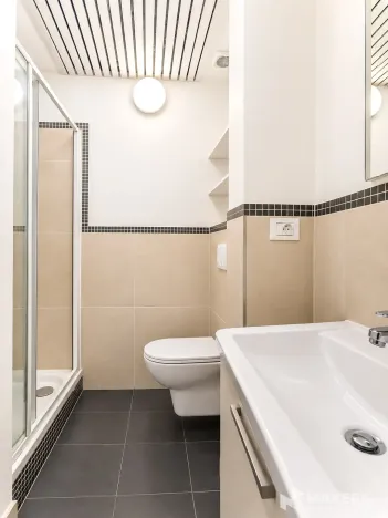 Prodej ubytování, Praha - Smíchov, Plzeňská, 70 m2