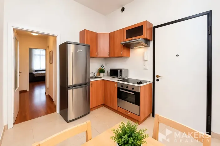 Prodej ubytování, Praha - Smíchov, Plzeňská, 70 m2