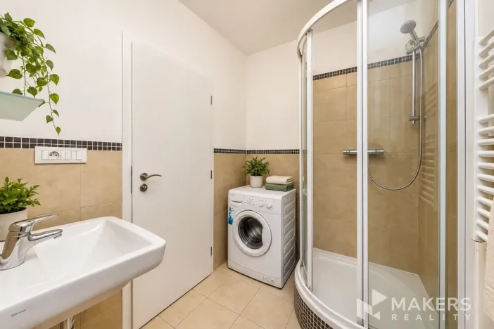 Prodej ubytování, Praha - Smíchov, Plzeňská, 70 m2
