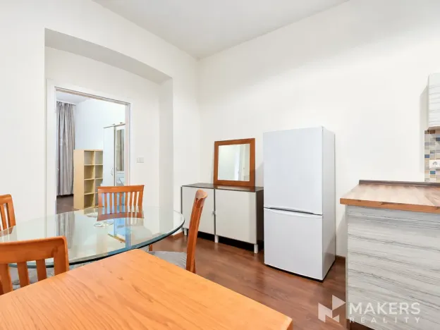 Prodej ubytování, Praha - Smíchov, Plzeňská, 190 m2