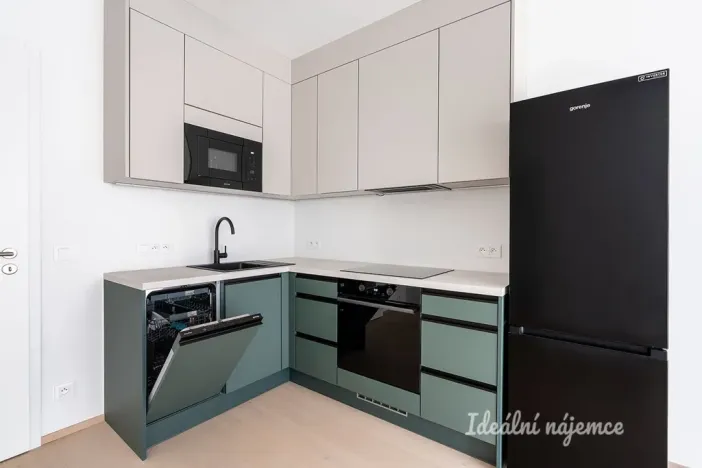 Pronájem bytu 2+kk, Praha - Dolní Chabry, K Beranovu, 50 m2