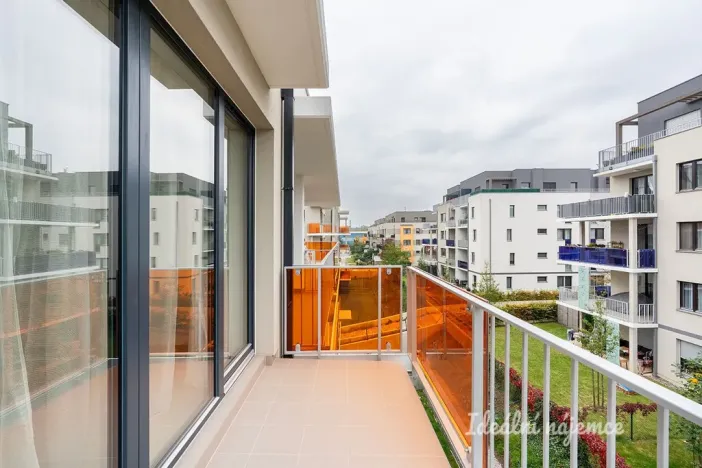 Pronájem bytu 2+kk, Praha - Dolní Chabry, K Beranovu, 50 m2
