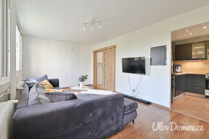 Prodej bytu 2+1, Praha - Kobylisy, Paláskova, 55 m2