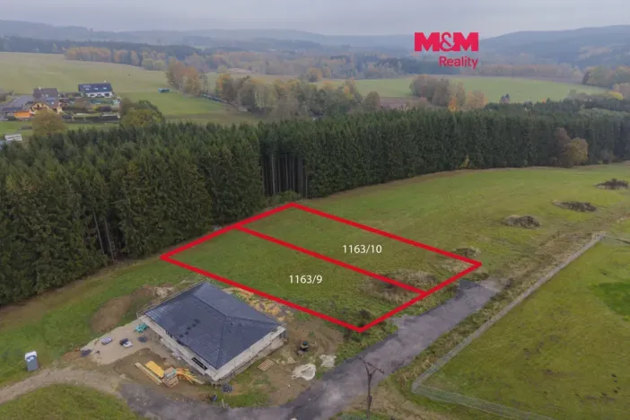 Prodej stavebního pozemku, 999 m², Krásná