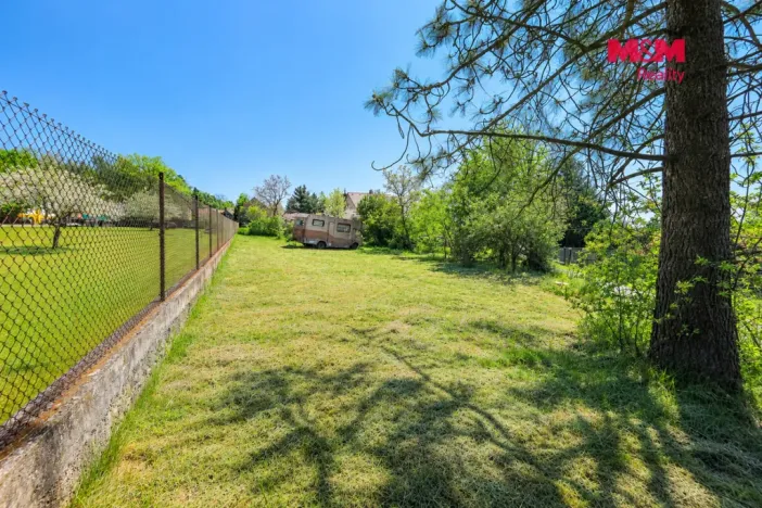 Prodej pozemku pro bydlení, Kvášňovice, 745 m2