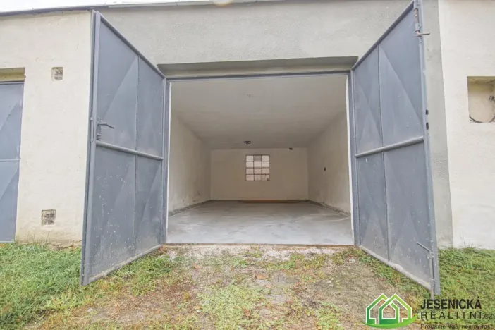 Prodej garáže, Vidnava, Smetanova, 27 m2
