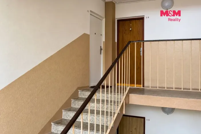 Pronájem bytu 2+1, Karlovy Vary - Drahovice, Gagarinova, 60 m2