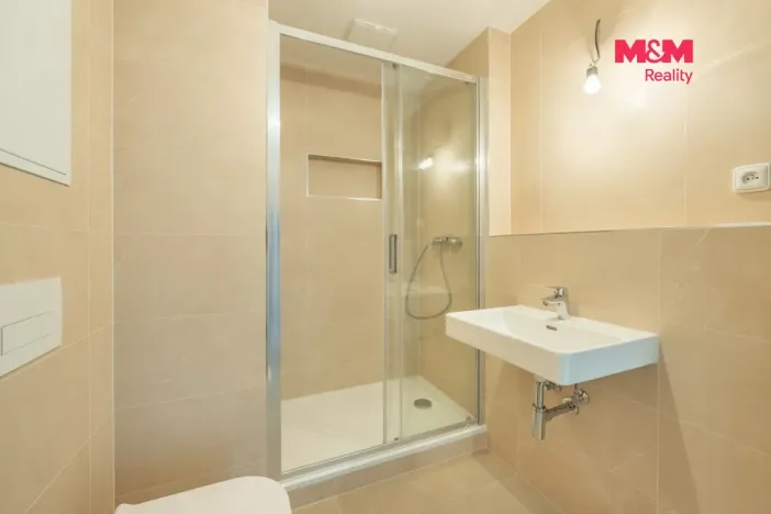 Prodej bytu 2+kk, Praha, Prosecká, 39 m2