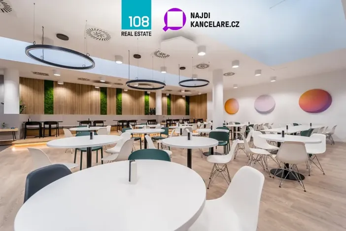 Pronájem kanceláře, Praha - Karlín, Ke Štvanici, 1473 m2
