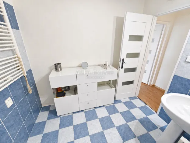 Pronájem bytu 2+1, Karlovy Vary - Drahovice, Vítězná, 63 m2