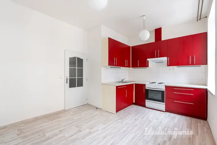 Pronájem bytu 2+1, Praha - Smíchov, Pod Barvířkou, 52 m2