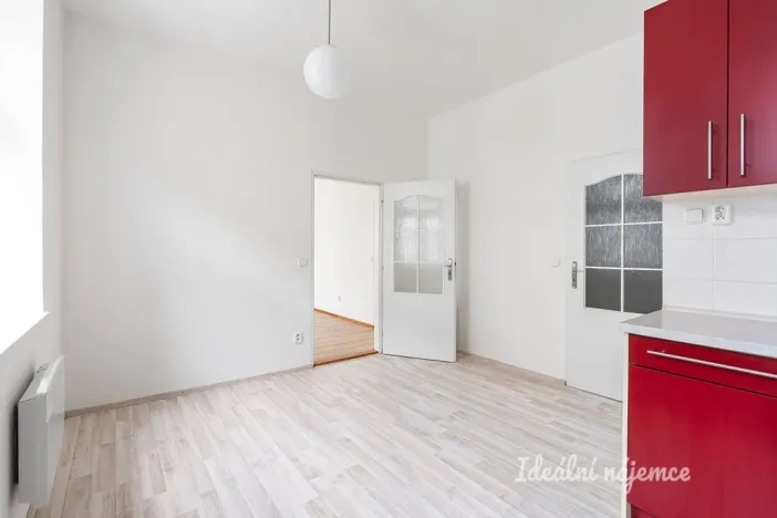 Pronájem bytu 2+1, Praha - Smíchov, Pod Barvířkou, 52 m2