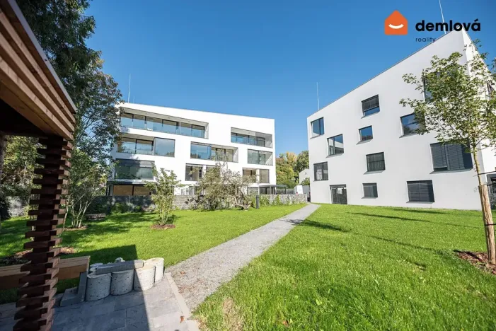 Pronájem bytu 2+kk, Ostrava, Na Burni, 53 m2