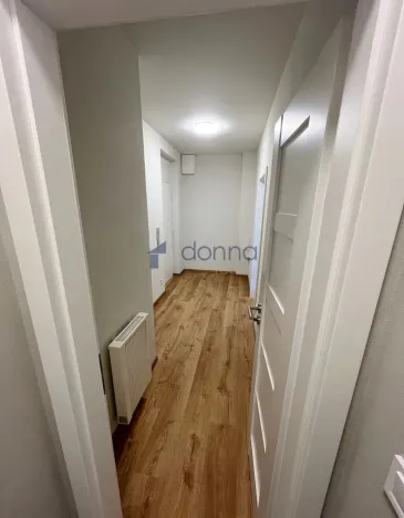 Pronájem bytu 2+kk, Praha, U vysočanského pivovaru, 40 m2