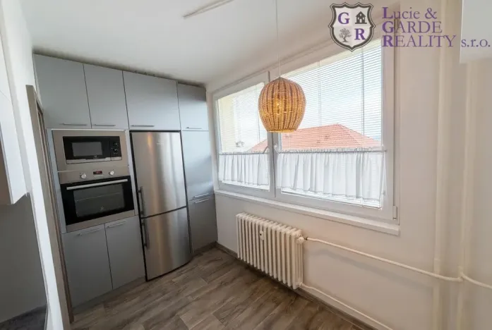 Pronájem bytu 2+1, Tábor, Sezimova, 58 m2