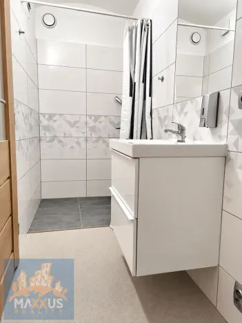 Prodej kanceláře, Praha - Holešovice, Jirečkova, 65 m2