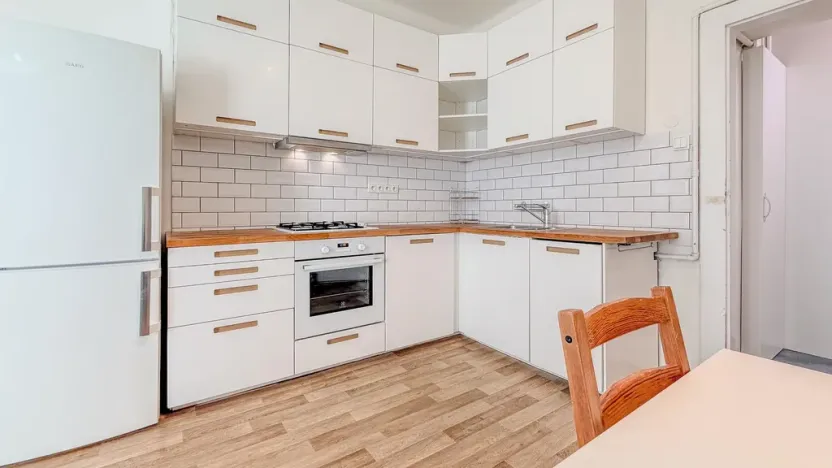 Pronájem bytu 2+kk, Praha - Žižkov, Jeseniova, 50 m2