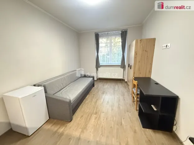 Pronájem bytu 1+kk, Praha - Strašnice, Kralická, 25 m2
