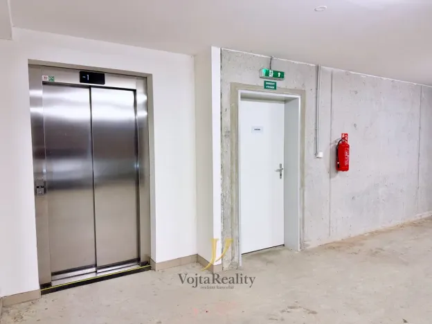 Pronájem bytu 2+kk, Olomouc, Edvarda Beneše, 58 m2