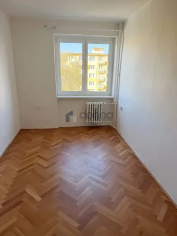 Pronájem bytu 4+1, Praha, Hrusická, 75 m2