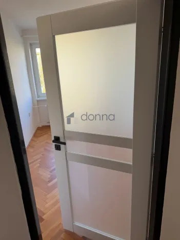 Pronájem bytu 4+1, Praha, Hrusická, 75 m2
