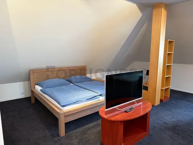 Pronájem bytu 2+1, Hradec Králové, Malé náměstí, 98 m2