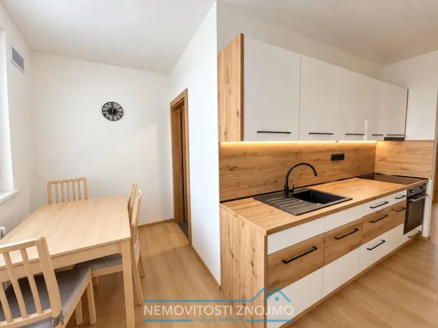 Pronájem bytu 3+1, Znojmo, Gagarinova, 76 m2