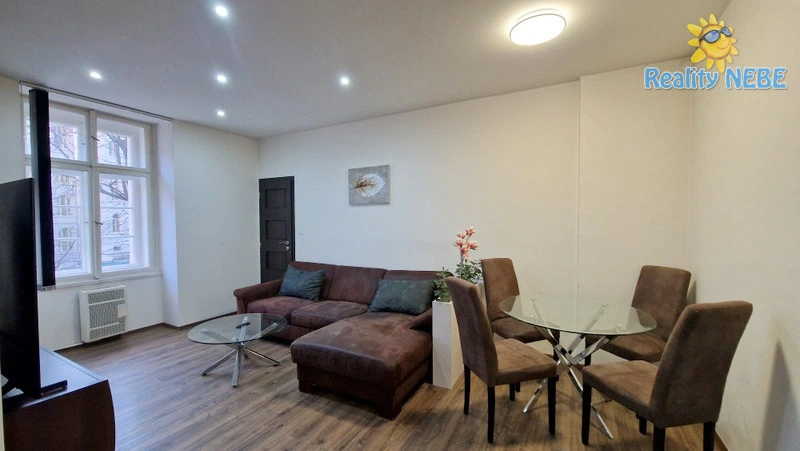 Pronájem bytu 2+kk, Praha - Vršovice, Moskevská, 46 m2