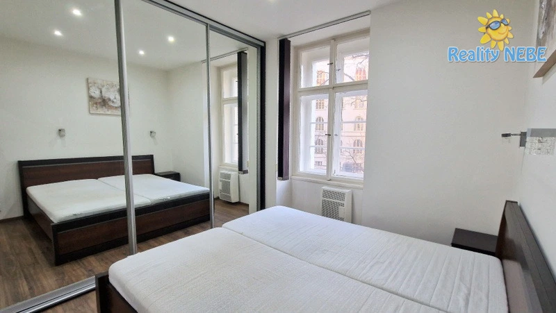 Pronájem bytu 2+kk, Praha - Vršovice, Moskevská, 46 m2
