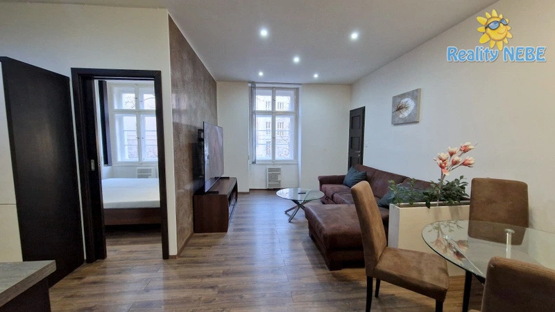 Pronájem bytu 2+kk, Praha - Vršovice, Moskevská, 46 m2