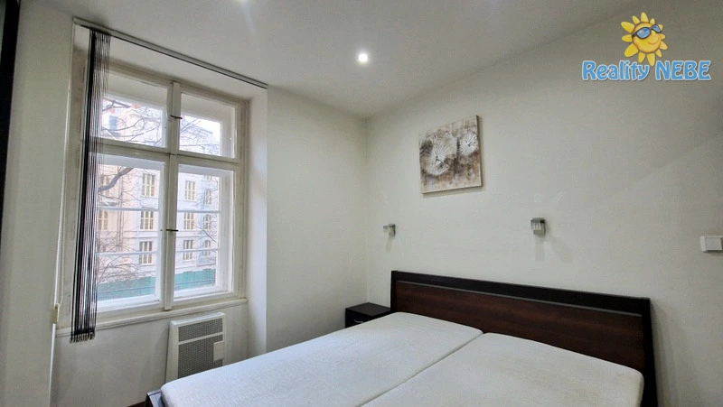 Pronájem bytu 2+kk, Praha - Vršovice, Moskevská, 46 m2