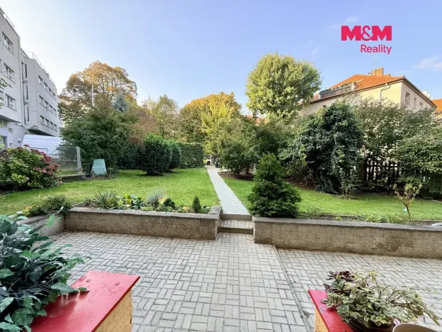 Pronájem bytu 1+kk, Praha - Dejvice, Koulova, 61 m2
