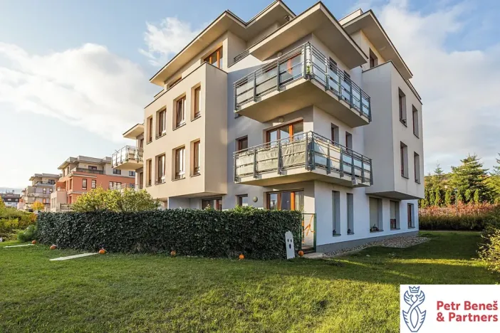 Pronájem bytu 2+kk, Slaný, Kybalova, 50 m2