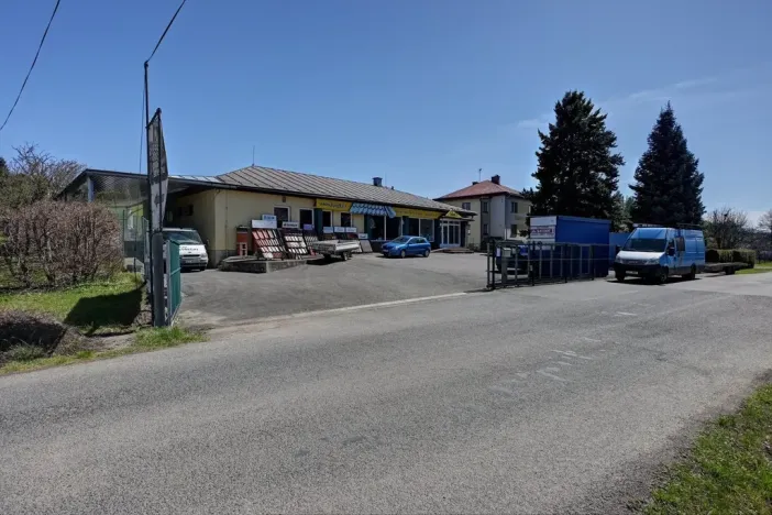 Prodej obchodního prostoru, Studenec, 265 m2