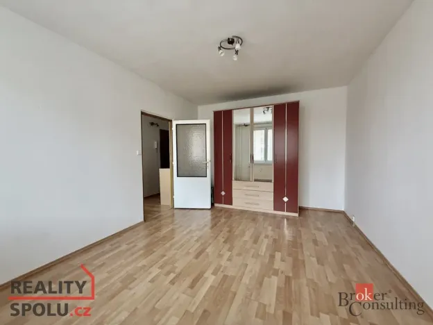Pronájem bytu 1+1, Louny, Kpt. Nálepky, 30 m2