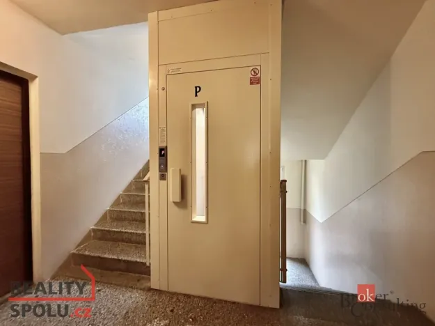 Pronájem bytu 1+1, Louny, Kpt. Nálepky, 30 m2