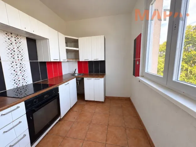 Prodej bytu 2+1, 56 m², Chomutovská, Kadaň