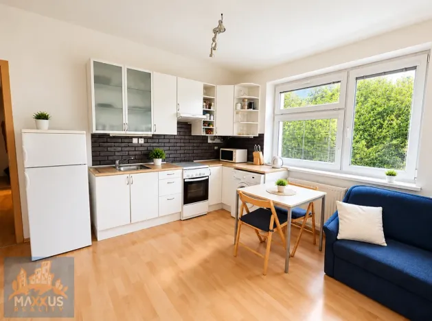 Pronájem bytu 2+kk, Praha - Suchdol, Internacionální, 52 m2