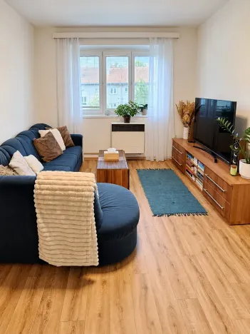 Pronájem bytu 2+1, Pardubice, Dašická, 55 m2
