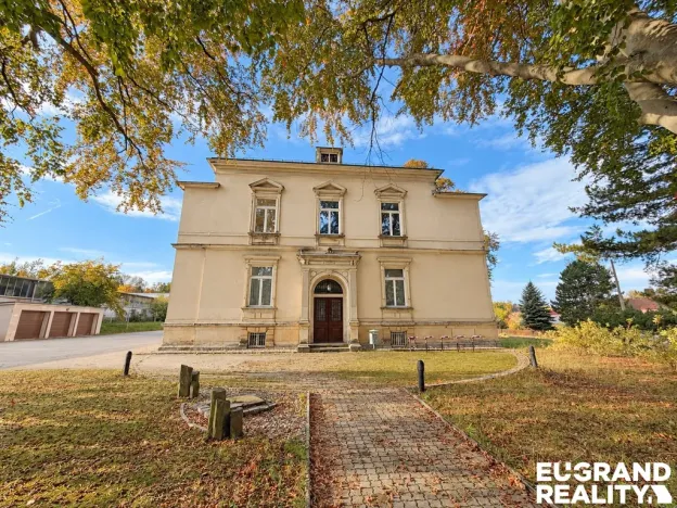 Prodej kanceláře, Ebersbach-Neugersdorf, Německo, Hauptstrasse, 600 m2