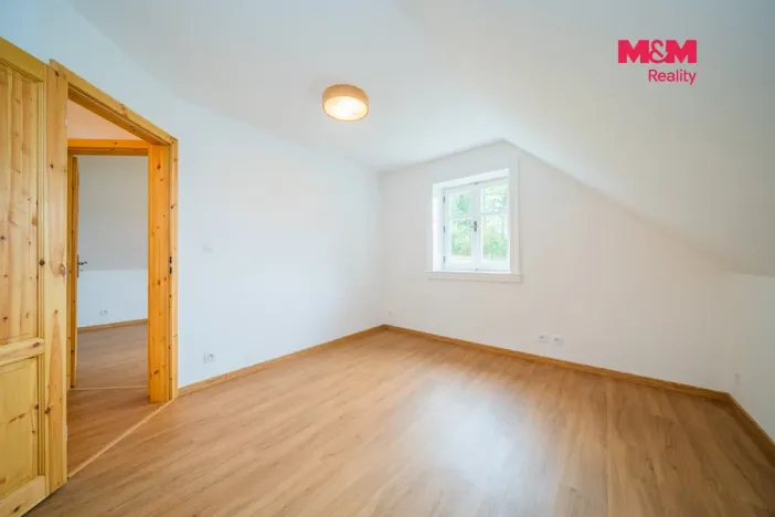Prodej rodinného domu, Holenice, 124 m2