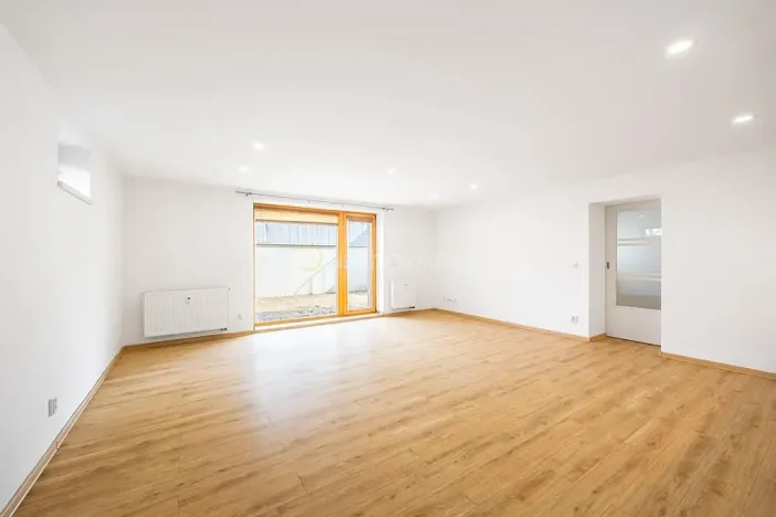 Pronájem bytu 2+kk, Praha - Lhotka, K Novému dvoru, 64 m2