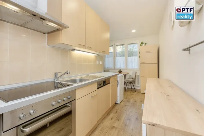 Prodej bytu 1+1, 40 m², Macháčkova, Plzeň, Skvrňany