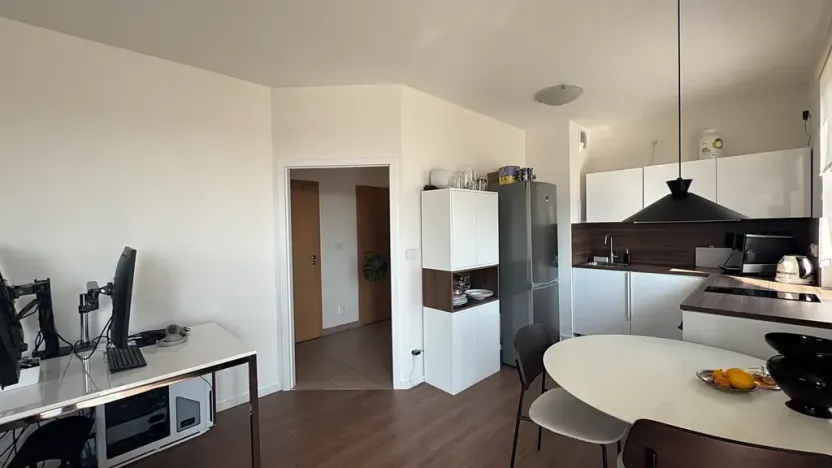 Pronájem bytu 2+kk, Praha - Řeporyje, Wiesenthalova, 84 m2