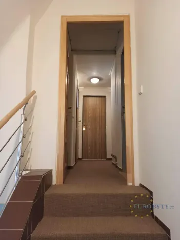 Pronájem bytu 2+1, Praha - Stodůlky, K Fialce, 70 m2