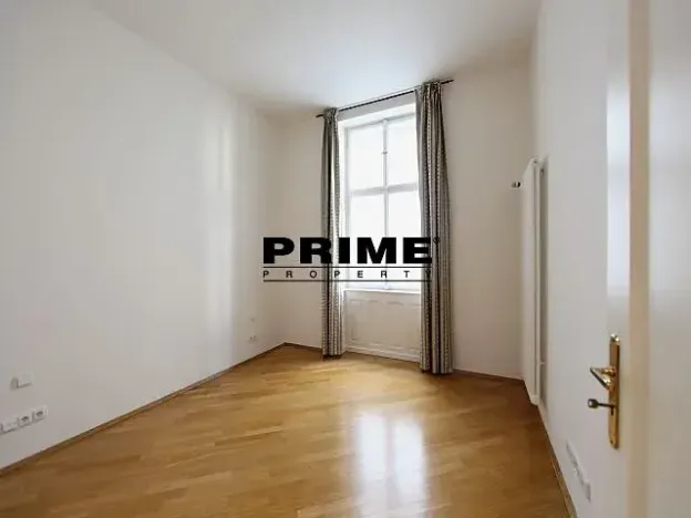 Pronájem bytu 4+1, Praha - Nové Město, Odborů, 100 m2