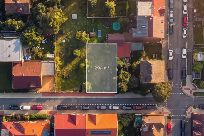 Prodej pozemku pro bydlení, Praha - Hloubětín, Mochovská, 294 m2