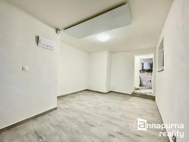 Pronájem bytu 1+kk, Ivančice, Na Brněnce, 23 m2