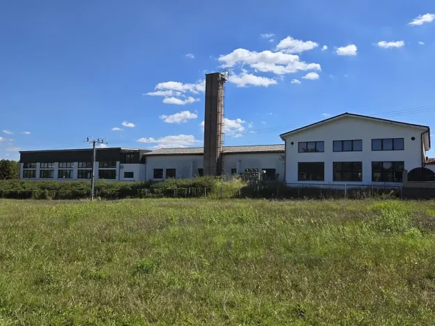 Prodej výrobních prostor, Jičín, Revoluční, 4081 m2