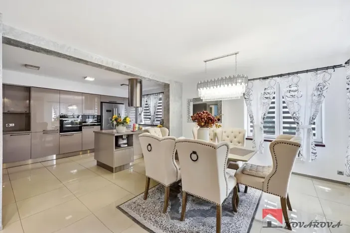 Prodej rodinného domu, Štětí, 180 m2